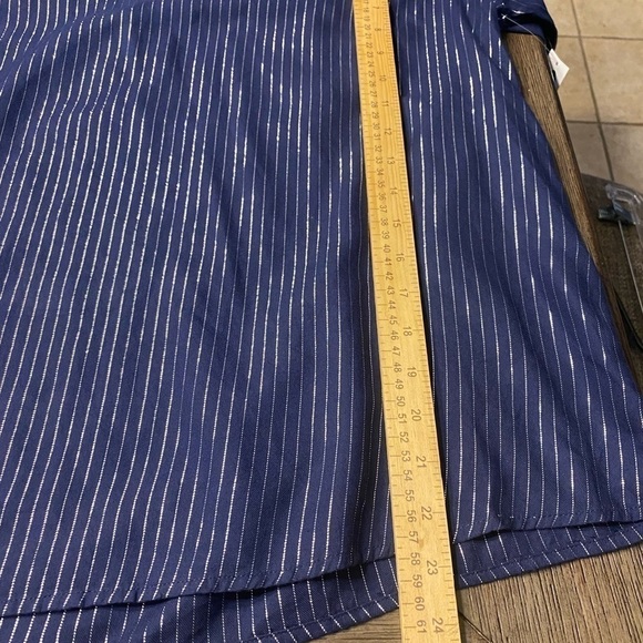 Women Medium Old Navy Long Sleeve Top Blue with Shiny Silver Stripes V-neck - Picture 8 of 10